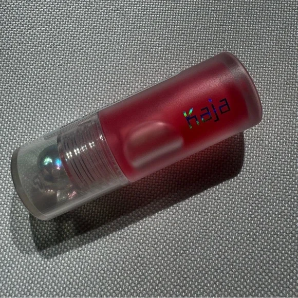 NWT Kaja Juicy Glass Lip Oil - Rose Hip Spritz - Picture 2 of 3